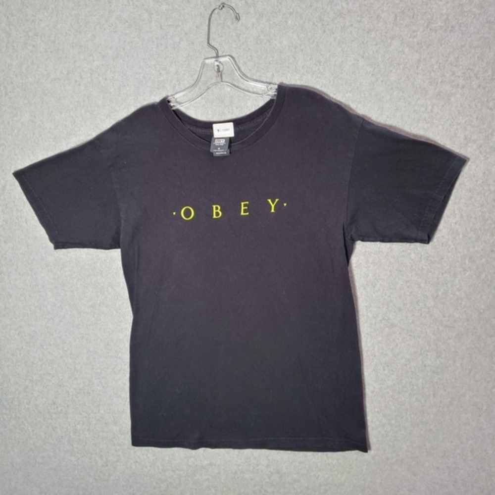 VINTAGE Obey Men T-Shirt Medium Black Logo Spellout Short Sleeve Crew Neck Y2K